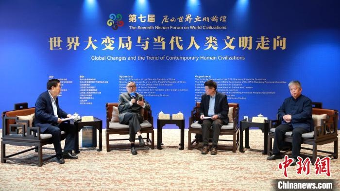 9月27日，第七屆尼山世界文明論壇首場高端對話舉行。　梁犇 攝