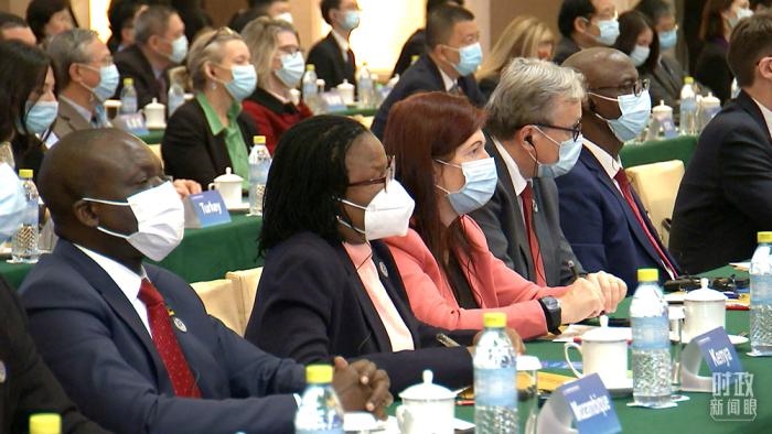 △紀(jì)念會議分會場的與會嘉賓。(總臺央視記者楊立峰拍攝)