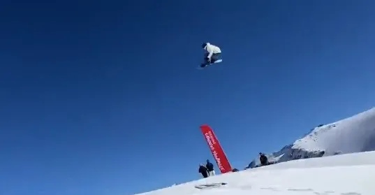 圖片來源：新體育網(wǎng)視頻截圖。