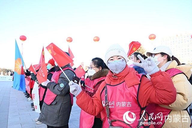 2022年呼和浩特市第七屆徒步迎新活動現(xiàn)場。人民網(wǎng) 劉藝琳攝