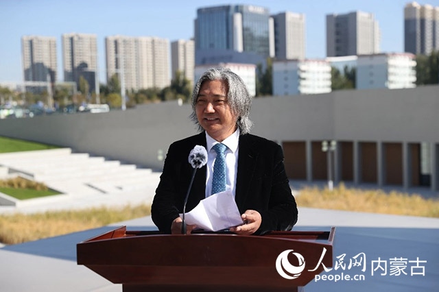 全國政協(xié)副秘書長、民盟中央專職副主席、中國美術(shù)館館長、中國城市雕塑家協(xié)會主席吳為山開幕致辭。王劭凱攝