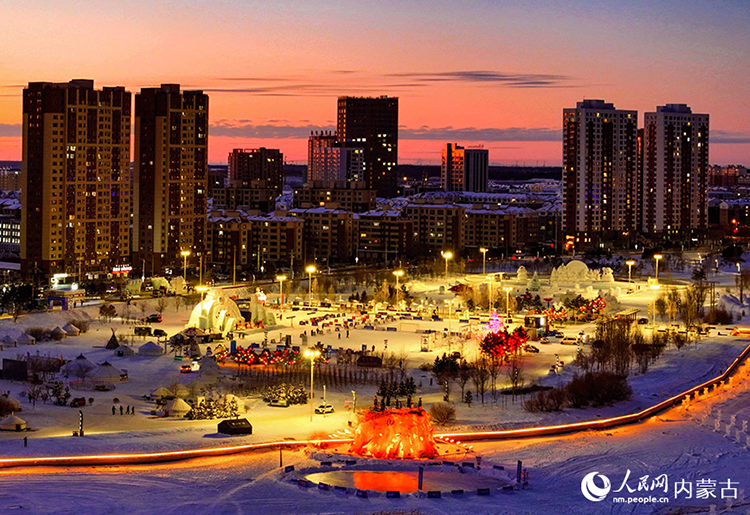 2024年12月20日拍攝的呼倫貝爾市城市越野滑雪公園景色（無人機(jī)照片）。王正攝