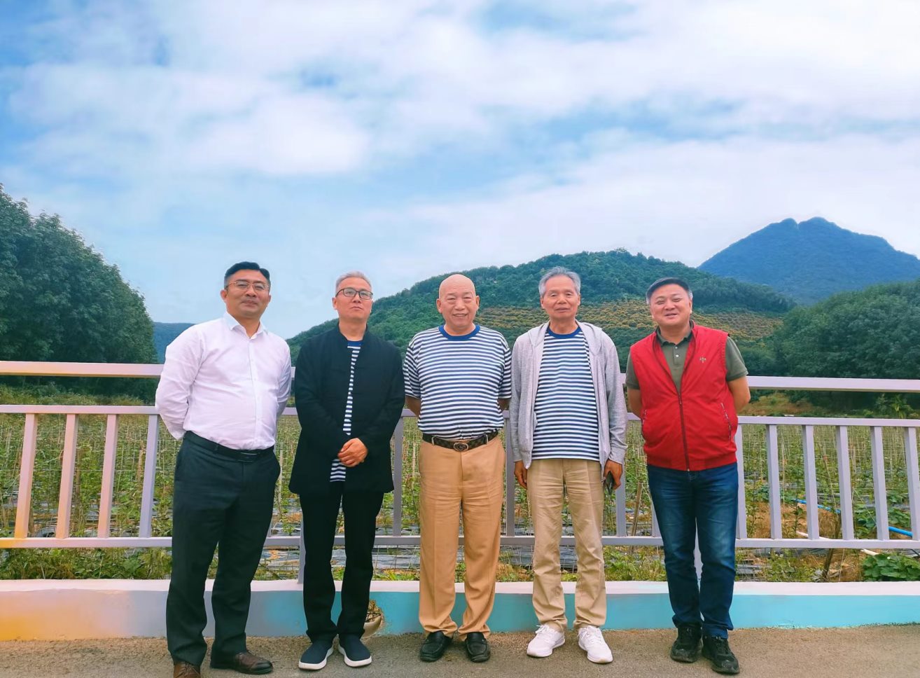 1703841257796690.png 圖片1.png