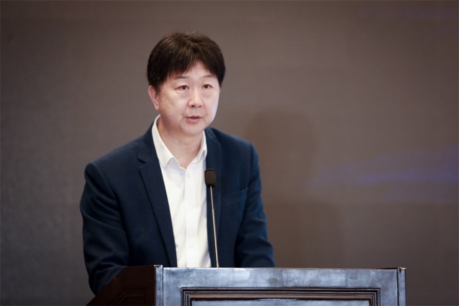 中國民主法制出版社黨委書記、社長、總編輯 劉海濤