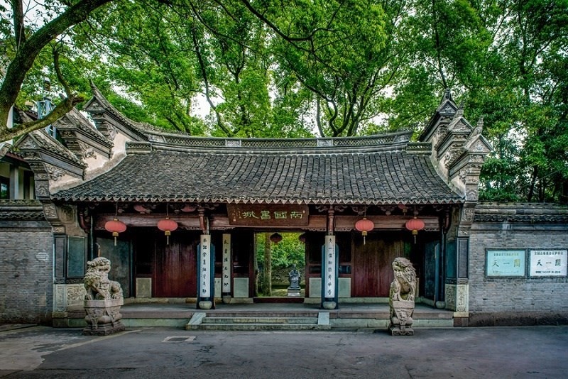 天一閣正門。 天一閣博物院供圖