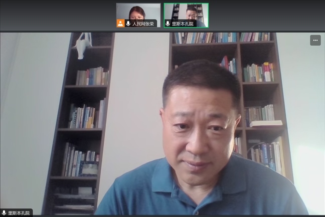 里斯本大學(xué)孔子學(xué)院中方院長王錦程。 采訪截圖