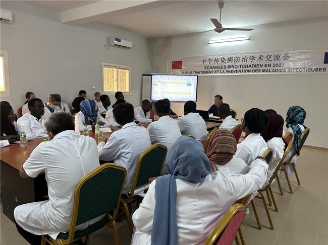 圖為學(xué)術(shù)交流會(huì)現(xiàn)場(chǎng)。中國(guó)援乍得醫(yī)療隊(duì)供圖