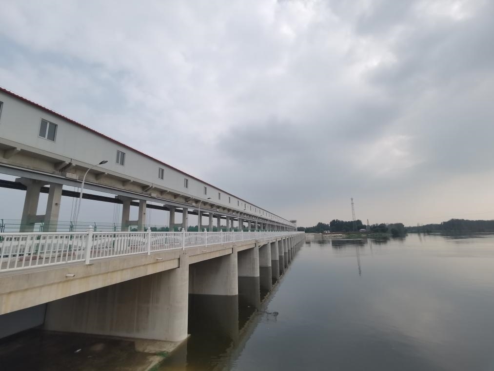 圖為獨(dú)流減河進(jìn)洪南閘。新華社記者 劉惟真 攝