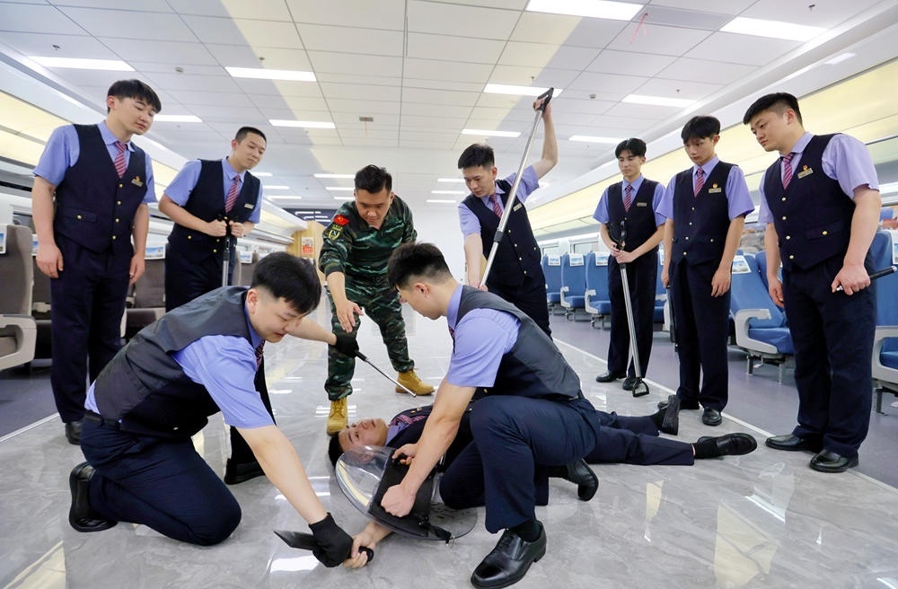 應(yīng)急處置培訓(xùn)。