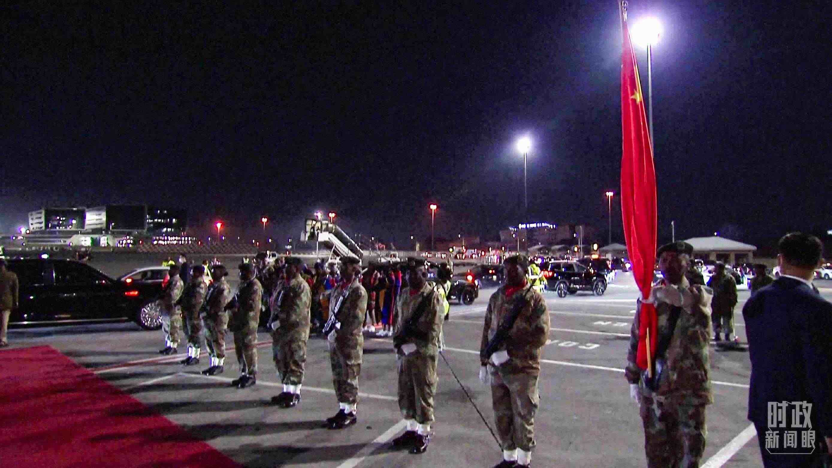 △機場現(xiàn)場的禮兵。