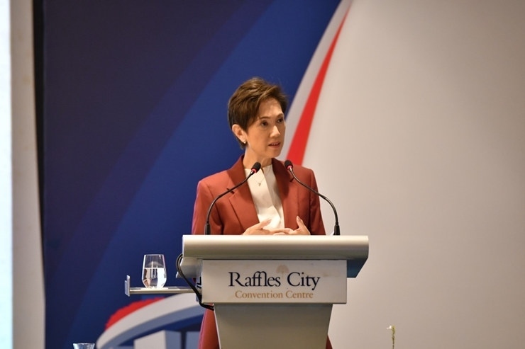 新加坡通訊及新聞部長(zhǎng)兼內(nèi)政部第二部長(zhǎng)楊莉明。新加坡南洋理工大學(xué)供圖