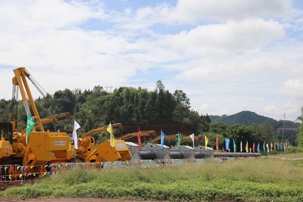 川氣東送二線天然氣管道工程施工現(xiàn)場。受訪者供圖