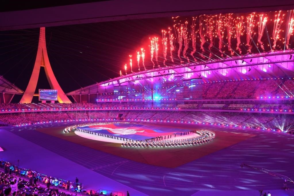 5月5日，第32屆東南亞運(yùn)動(dòng)會(huì)在柬埔寨首都金邊的國家體育場開幕。