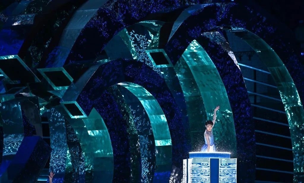 △9月23日，杭州第19屆亞洲運動會開幕式迎賓表演《水潤秋輝》。