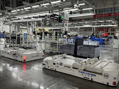 新能源汽車智能生產(chǎn)線。人民網(wǎng) 王紹紹攝