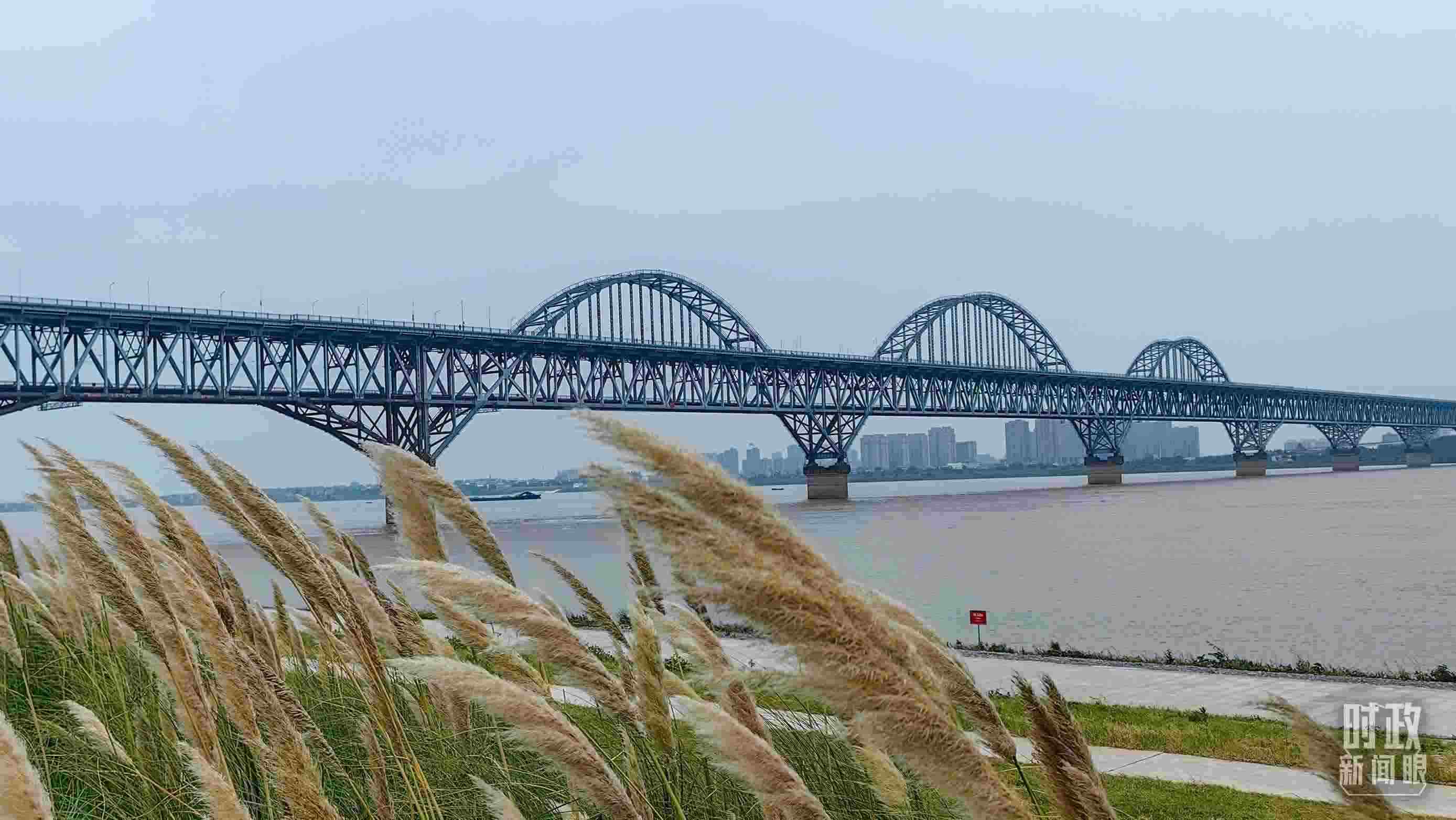 △長(zhǎng)江國(guó)家文化公園九江城區(qū)段。（總臺(tái)央視記者段德文拍攝）