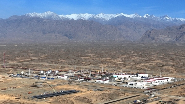塔里木油田博孜天然氣處理廠。陳士兵 攝