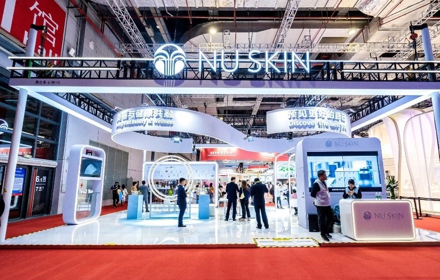 如新展臺。人民網(wǎng)記者 許維娜攝