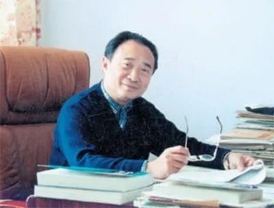 中年時(shí)的鐘萬(wàn)勰。大連理工大學(xué)供圖