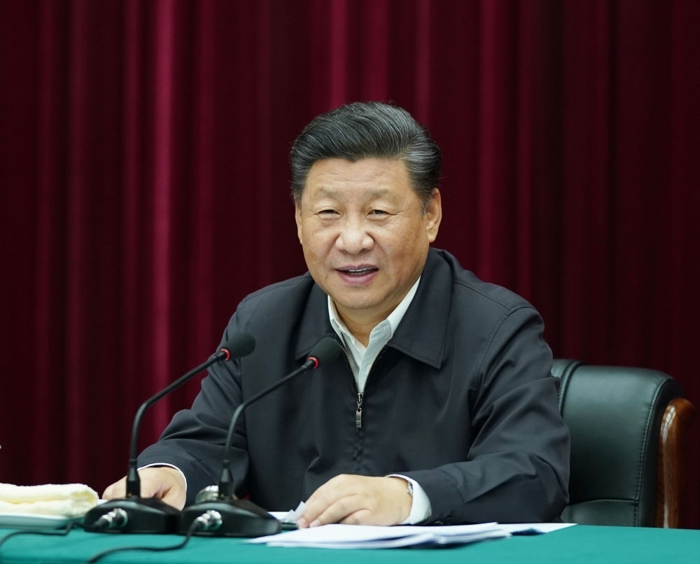 2019年9月18日上午，中共中央總書記、國家主席、中央軍委主席習(xí)近平在鄭州主持召開黃河流域生態(tài)保護和高質(zhì)量發(fā)展座談會并發(fā)表重要講話。新華社記者 謝環(huán)馳 攝