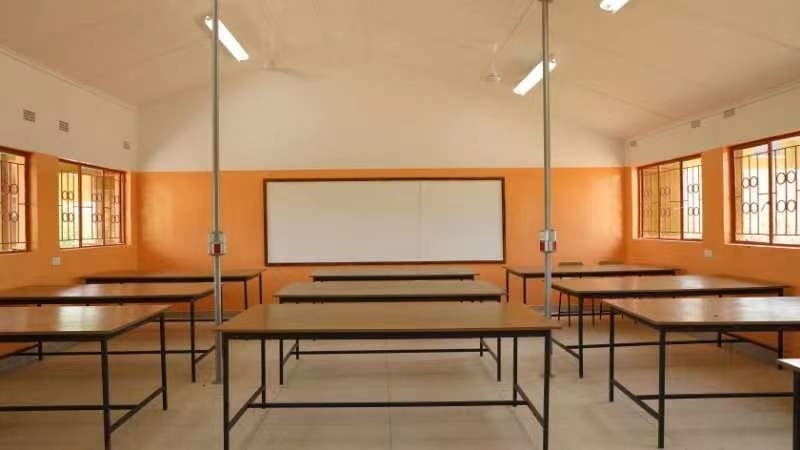 寬敞明亮的教室。主辦方供圖