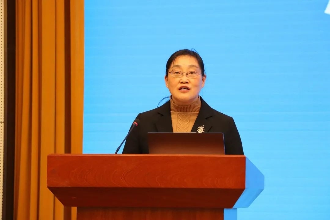 浙江省社會科學界聯(lián)合會黨組成員、秘書長劉東致辭。主辦方供圖