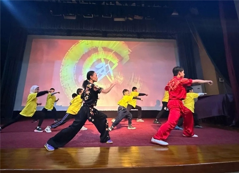 圖為2023“中華文化大樂園—埃及開羅營”閉幕式活動現(xiàn)場。主辦方供圖