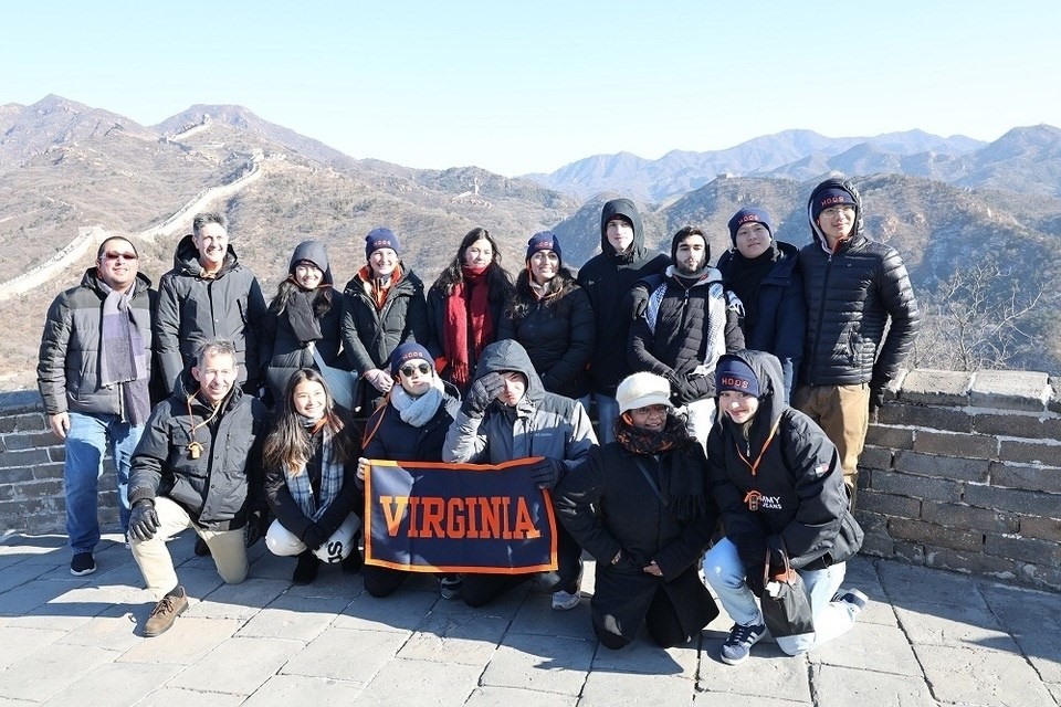 資訊有故事︱美國(guó)弗吉尼亞大學(xué)乒乓球代表團(tuán)訪華：重走乒乓路 一起向未來