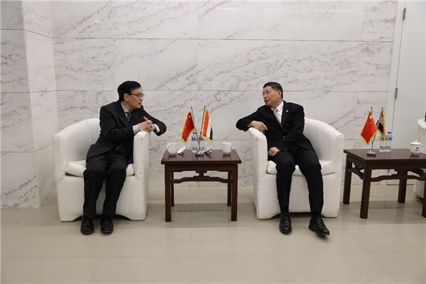 李永明同埃及趙劉慶公參會談交流。主辦方供圖