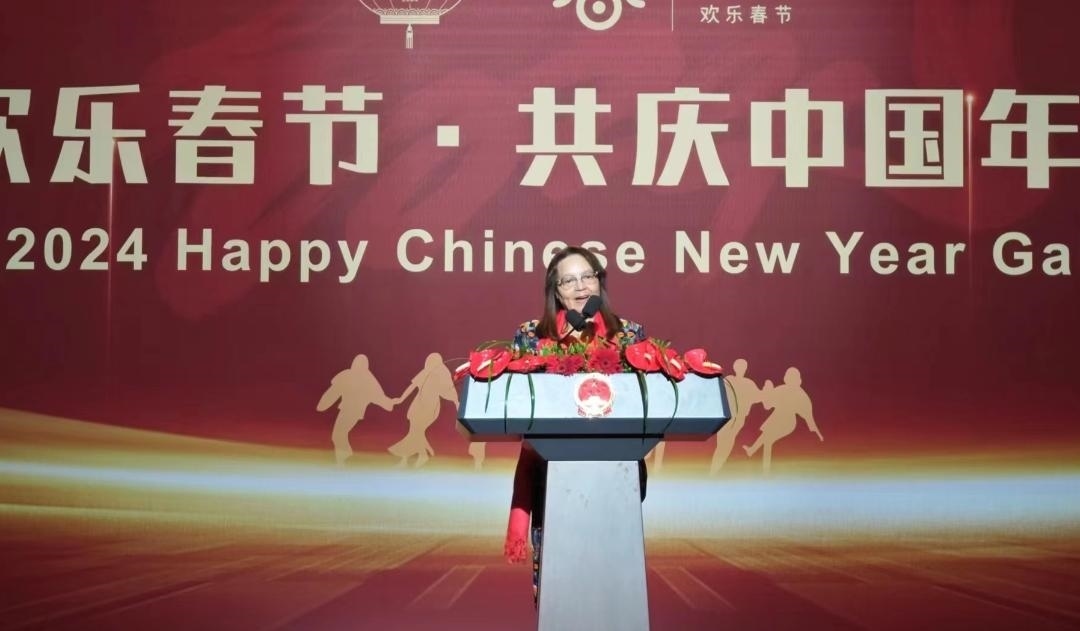 南非旅游部長德利萊女士致辭。中國駐南非大使館供圖