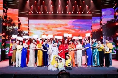 國家老年大學(xué)教學(xué)成果展演暨2024年春節(jié)特別節(jié)目。國家開放大學(xué)供圖