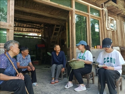 △ 2022年7月，華中師范大學(xué)生命科學(xué)學(xué)院鄉(xiāng)村振興之旅暑期實(shí)踐隊(duì)赴湖北省恩施市宣恩縣長(zhǎng)潭河侗族鄉(xiāng)開(kāi)展“生態(tài)文明助力鄉(xiāng)村振興”暑期社會(huì)實(shí)踐活動(dòng)。