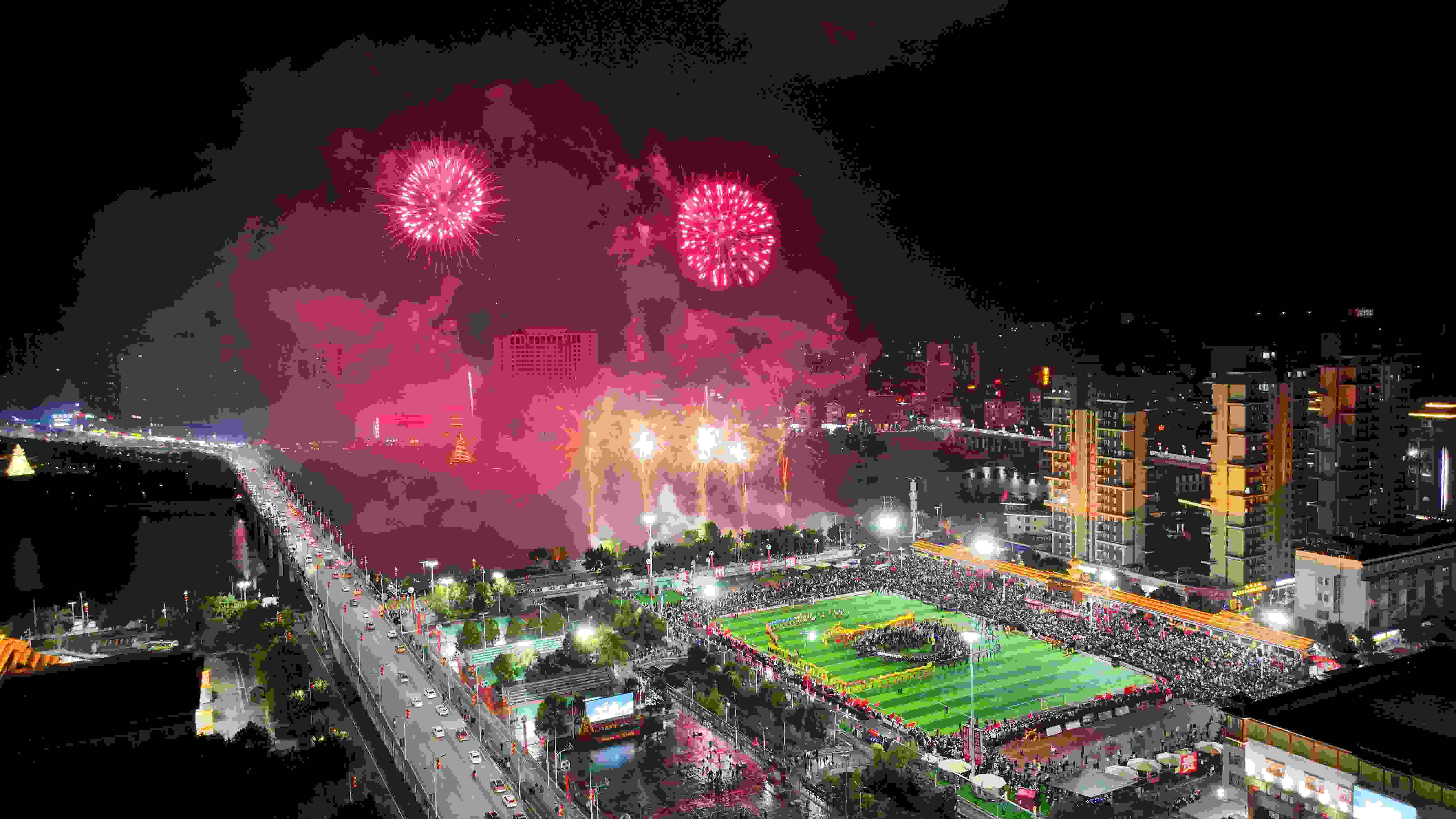 貴州榕江“村超”現(xiàn)場。韋貴金 攝