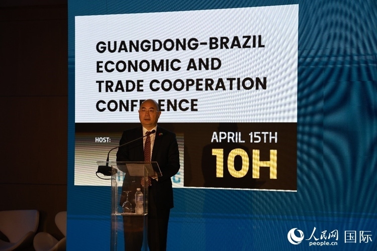 廣東海外聯(lián)誼會會長王瑞軍在推介會上致辭。人民網(wǎng)記者 陳海琪攝