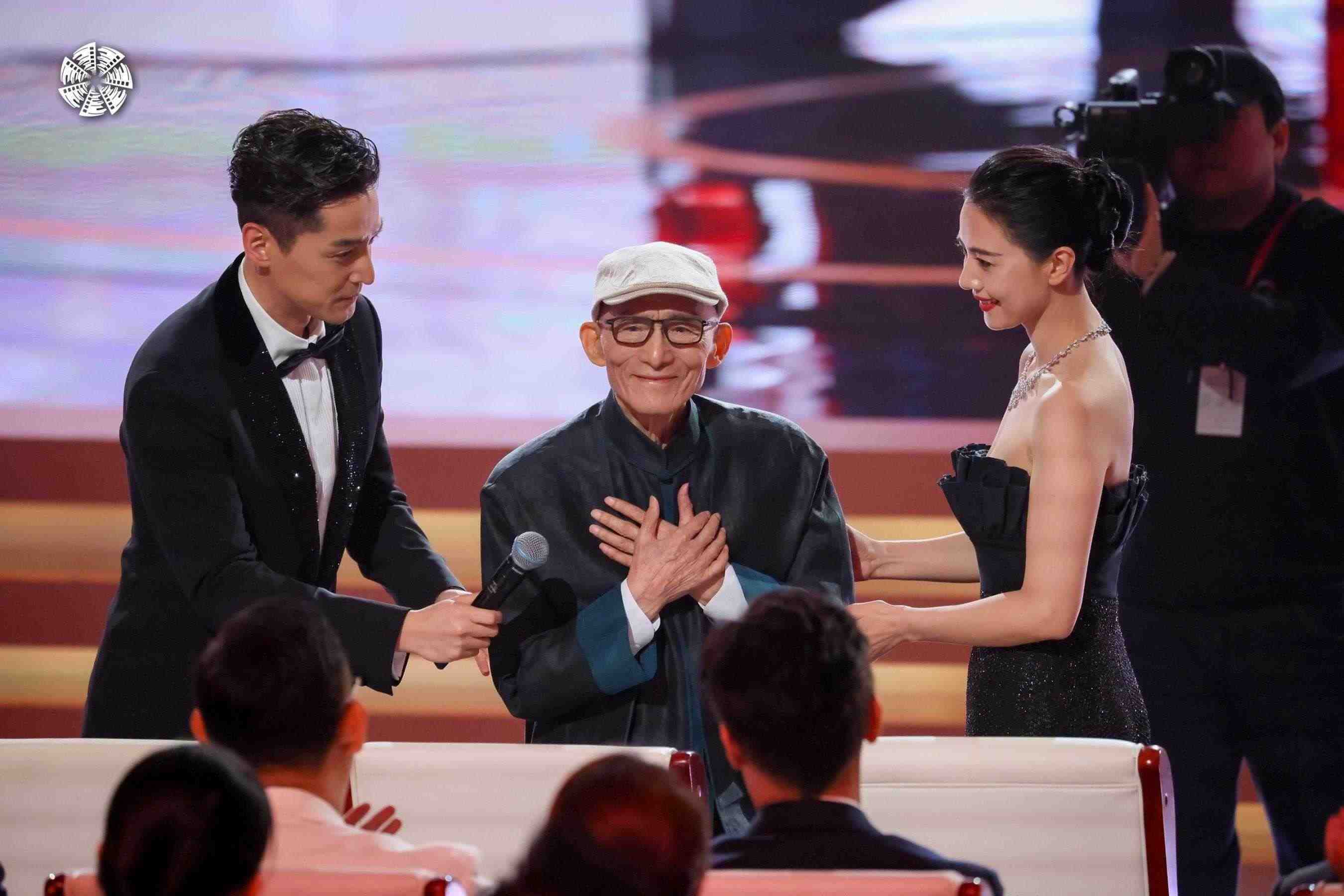 從左到右依次為演員胡歌，演員游本昌，演員高圓圓。主辦方供圖