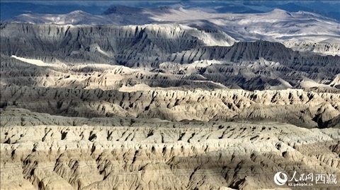 西藏阿里地區(qū)札達(dá)土林國(guó)家地質(zhì)公園。人民網(wǎng)記者 次仁羅布攝