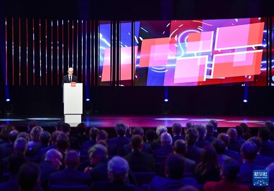 4月21日，挪威首相斯特勒在德國漢諾威工業(yè)博覽會(huì)開幕式上致辭。挪威是今年展會(huì)主賓國。新華社記者 任鵬飛 攝