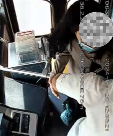 公交車上他一聲大吼！魏杰，好樣的！