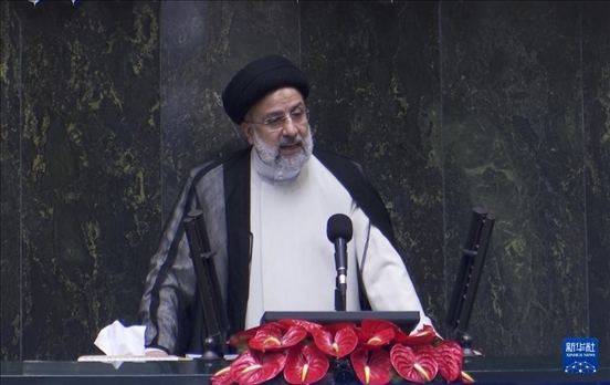 據(jù)伊朗邁赫爾通訊社20日報道，伊朗總統(tǒng)萊希在直升機(jī)事故中遇難。這是2021年8月5日拍攝的易卜拉欣·萊希的資料照片。 新華社發(fā)（賈瓦德攝）