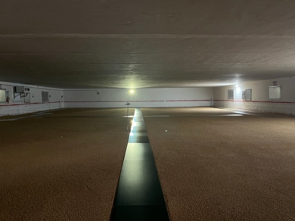 襄陽(yáng)直屬庫(kù)倉(cāng)內(nèi)存儲(chǔ)的小麥。受訪者供圖