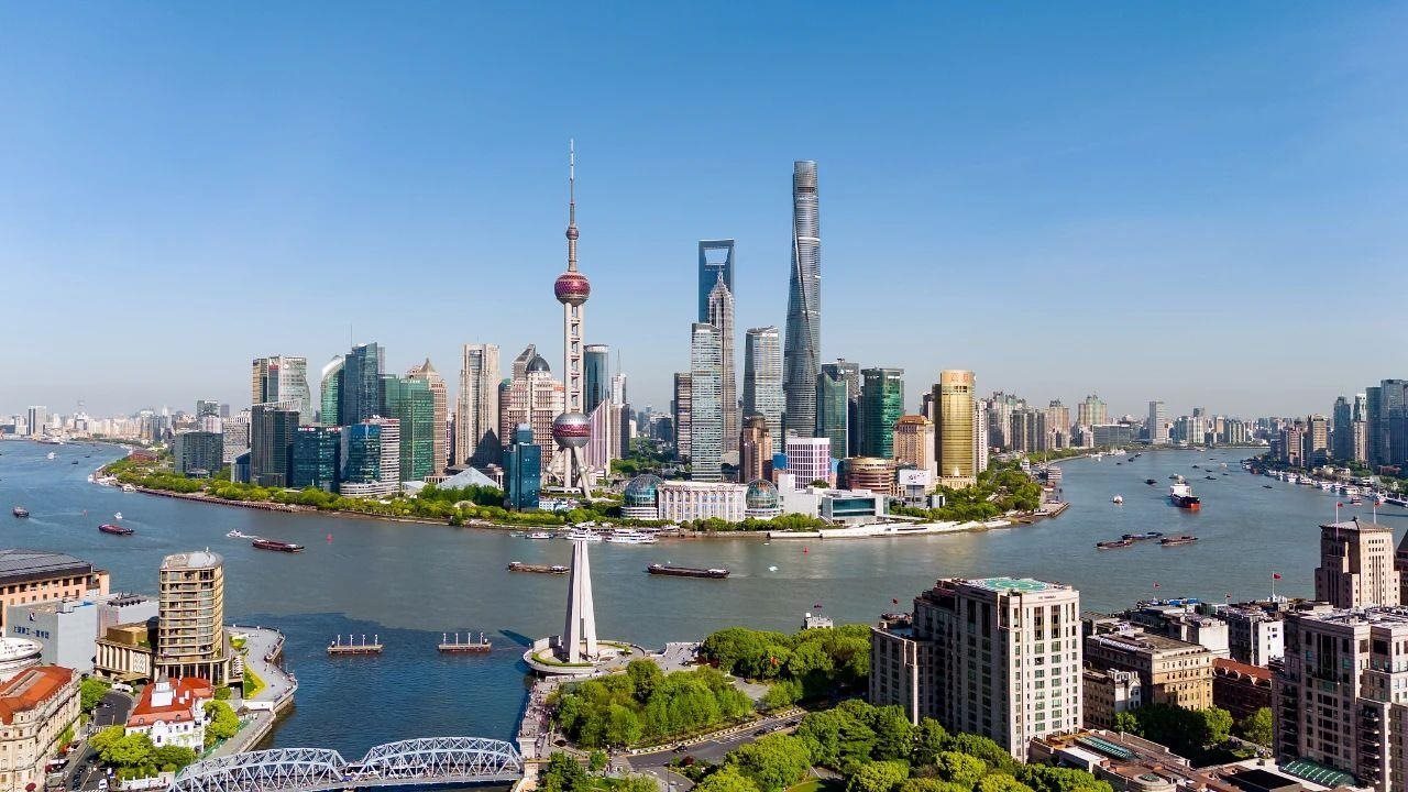 從一扇“門”、一座“城”、兩張“網(wǎng)”，看浦東新區(qū)改革常新