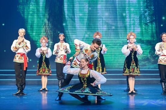 第十屆“歡動北京”開幕，12國青少年向未來問好