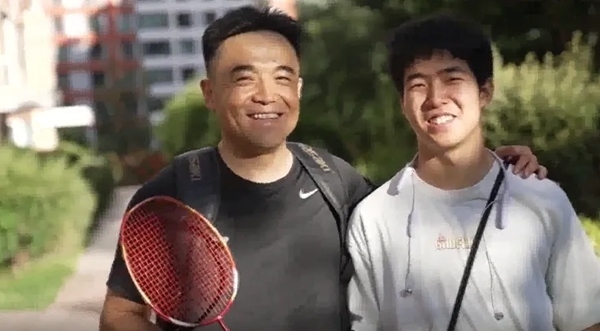 劉建波、劉傲寒父子。北航供圖