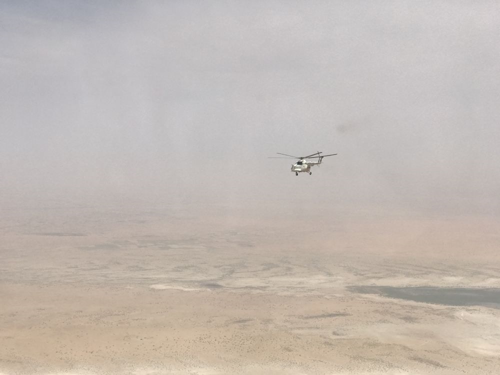 2017年8月8日，中國首支維和直升機分隊直升機飛行在蘇丹達爾富爾任務(wù)區(qū)上空。