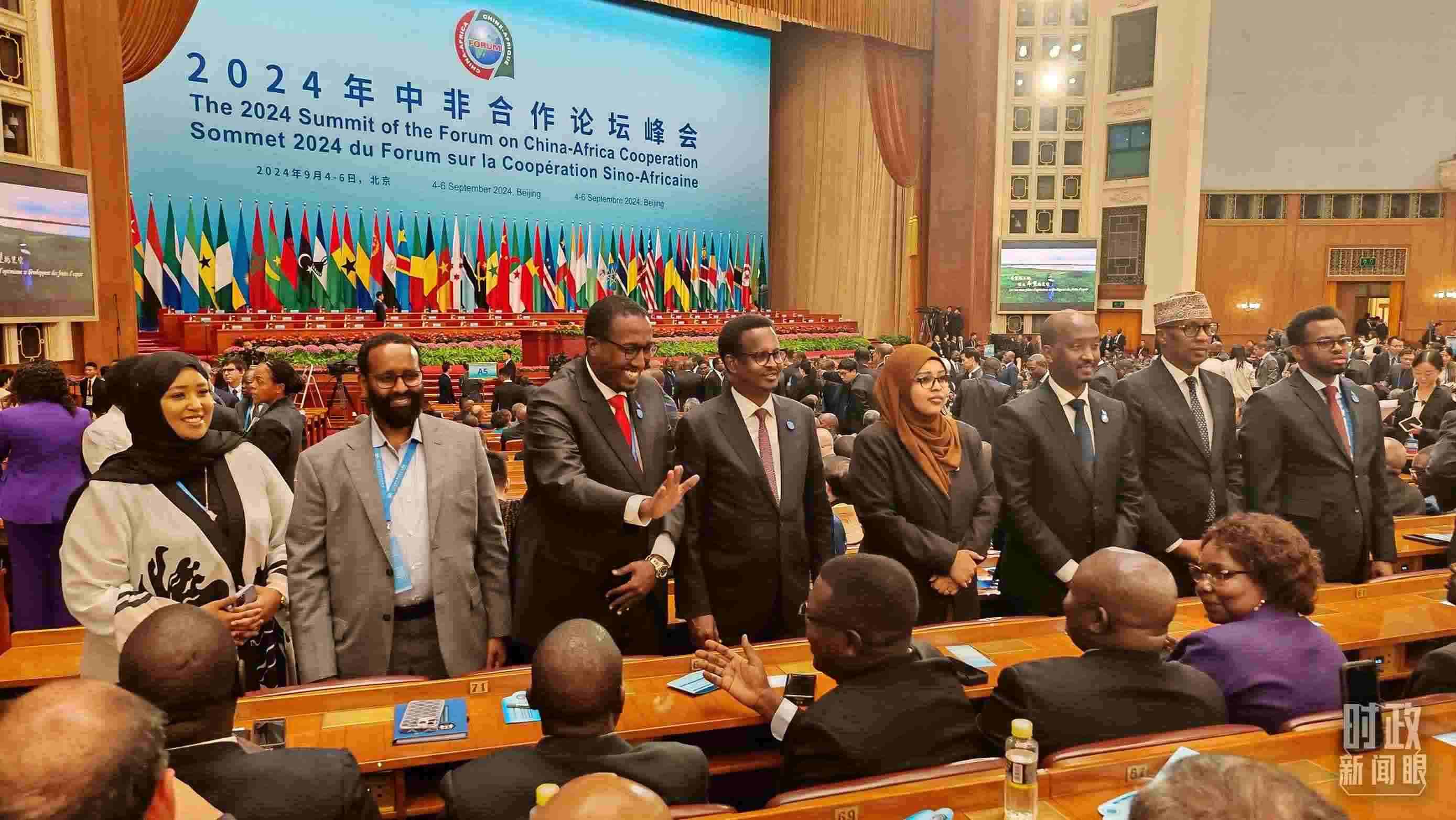  △峰會搭建溝通的橋梁。（總臺央視記者鄂介甫、周倜拍攝）