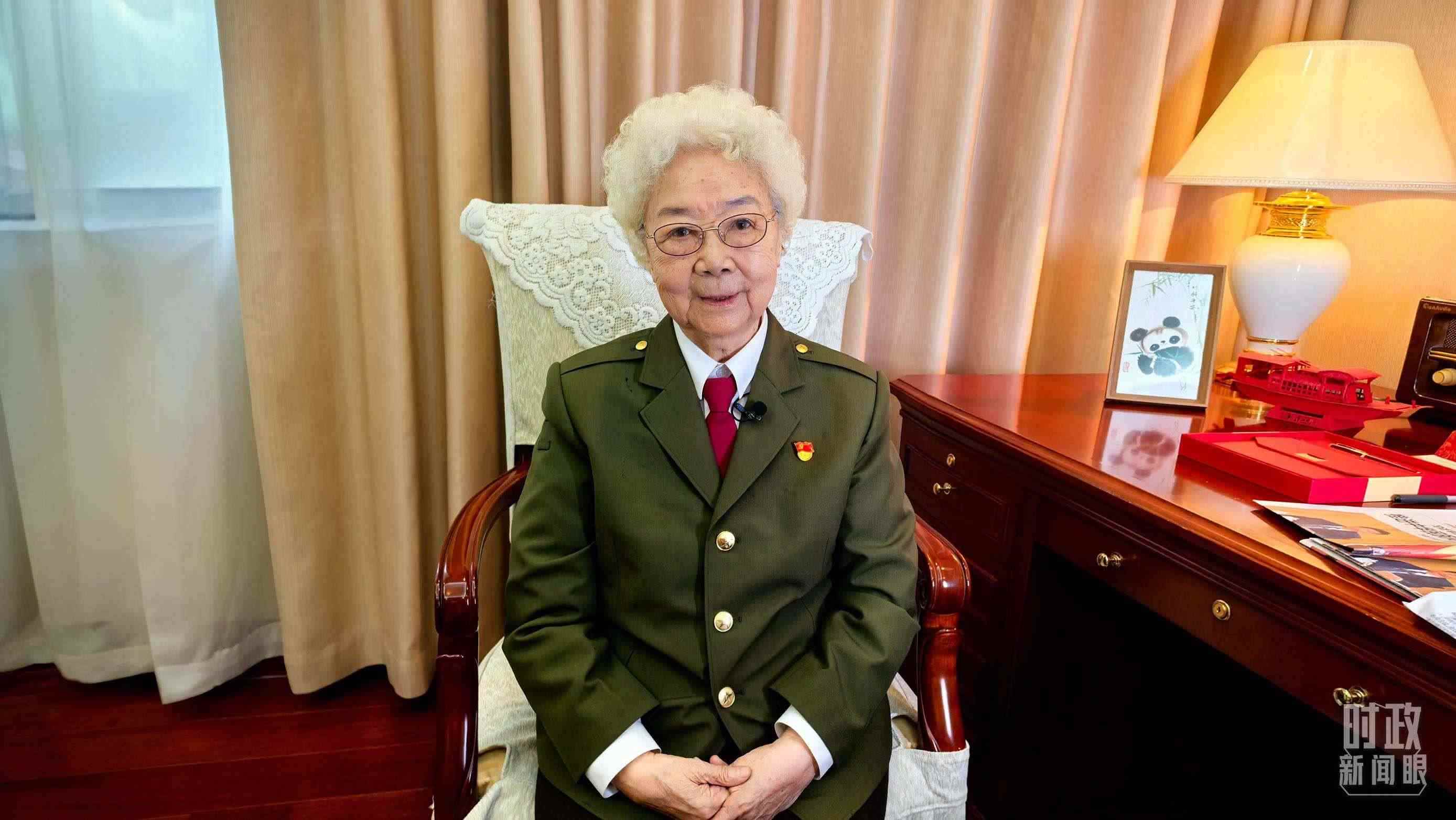 “人民藝術家”國家榮譽稱號獲得者田華。（總臺央視記者史偉拍攝）