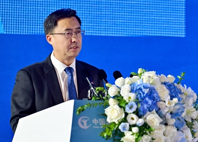 洋河股份黨委書記、董事長張聯(lián)東。受訪方供圖