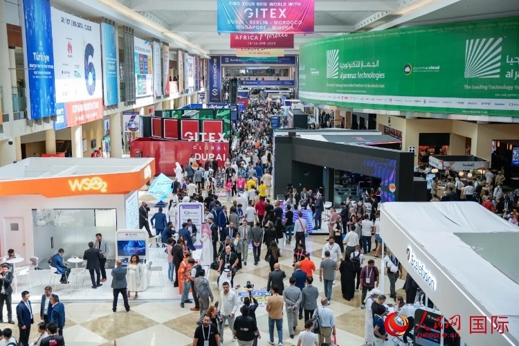 迪拜世界貿(mào)易中心場館內(nèi)一角。人民網(wǎng) 塔里克·易卜拉欣攝