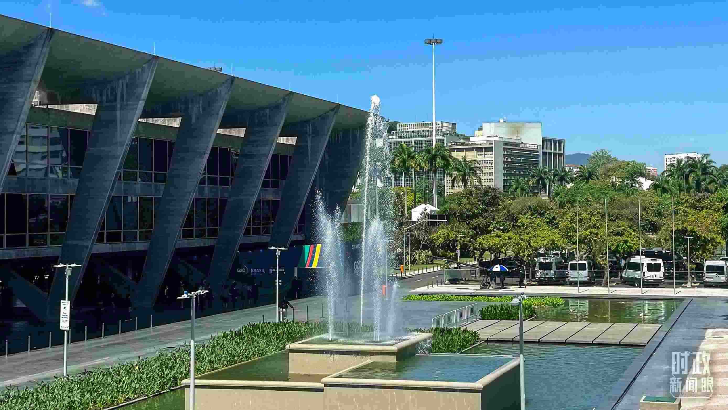 △G20峰會(huì)舉辦地，巴西里約熱內(nèi)盧現(xiàn)代藝術(shù)博物館。（總臺(tái)央視記者趙怡彬拍攝）