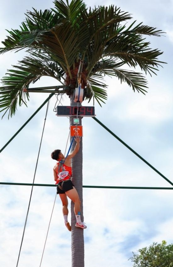 11月23日，廣東隊選手黃新鴻在比賽中。新華社記者 楊植森 攝